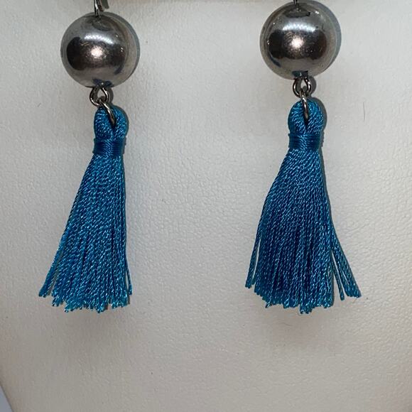 Antiqued Silver-Tone Heart Beaded Blue Tassel Tie Dangle Earrings - Picture 5 of 7
